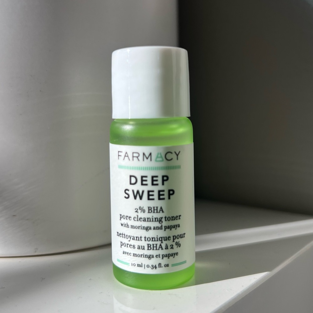 Farmacy Deep Sweep
